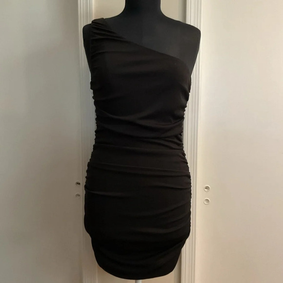 Hello Molly Dresses & Skirts - 🤍 Hello Molly Womens One Shoulder Ruched Mini Dress